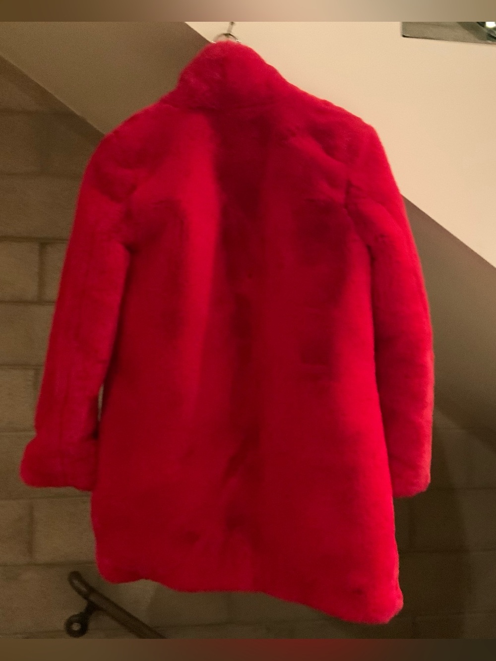 Appraisal red faux fur jacket sz s